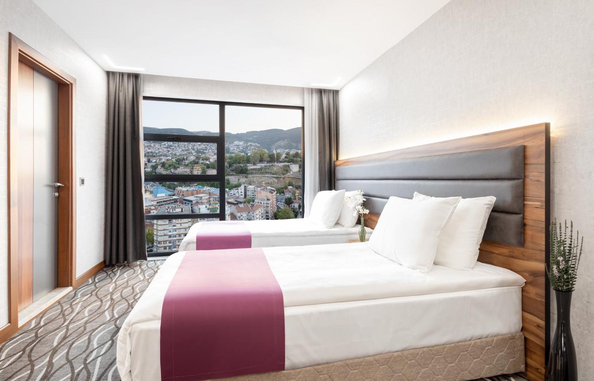 Lilium & Otel 4*