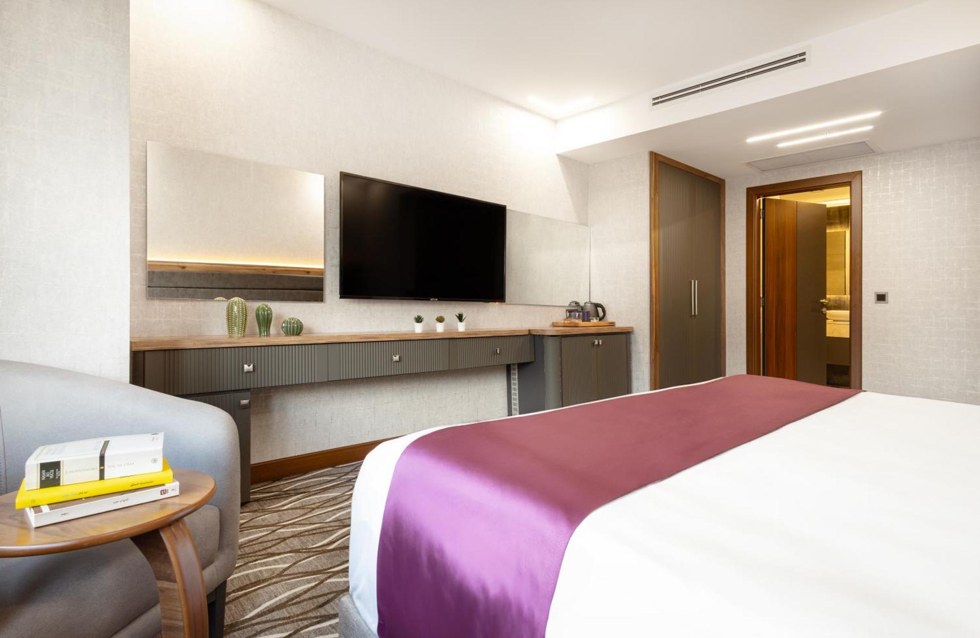 Lilium & Otel 4*